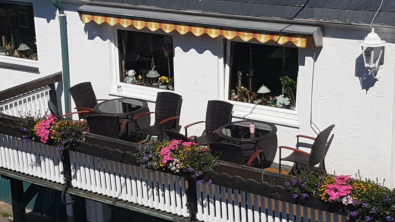 Pension Bergfrieden Schmallenberg Exteriör bild